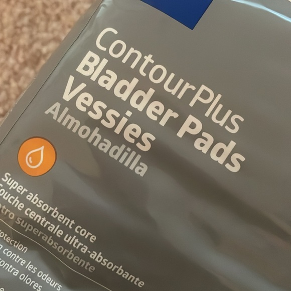 Medline Contour Plus Bladder Control Pads – Moderate Absorbency 56 Total 2 Packs - Picture 3 of 8